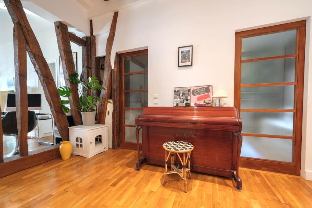 Spacious Apartment In Central ปารีส ภายนอก รูปภาพ