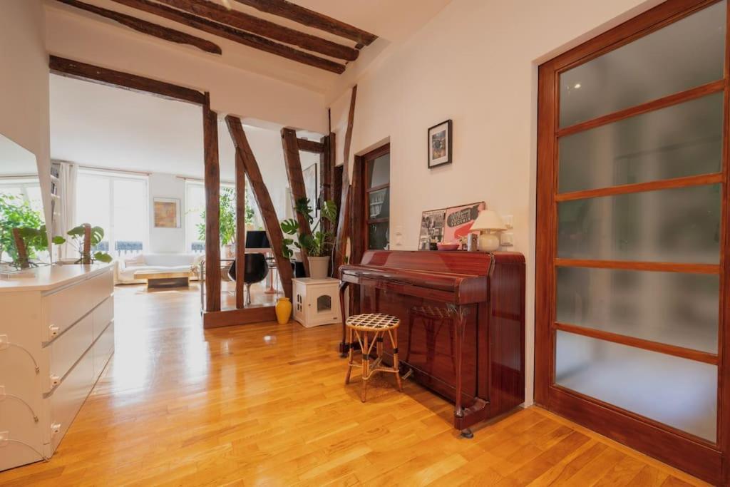 Spacious Apartment In Central ปารีส ภายนอก รูปภาพ