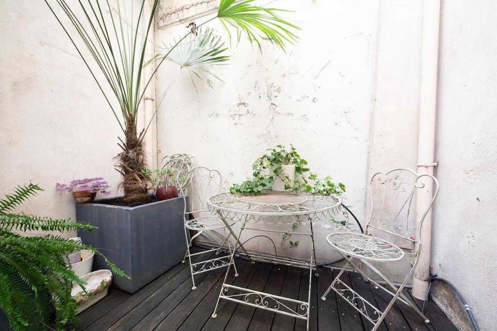 Spacious Apartment In Central ปารีส ภายนอก รูปภาพ